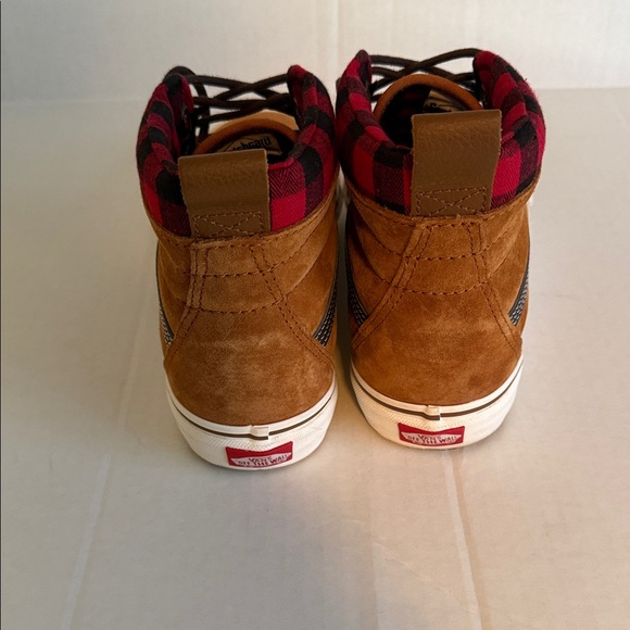 Vans Men's Tan High-Top Sneakers Limited Edition Red and Black Flannel Size 10 - Picture 4 of 7